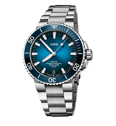 ORIS Aquis Date Calibre 400