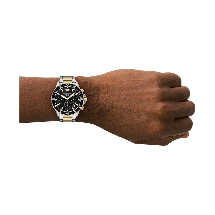 Emporio Armani World Explorer