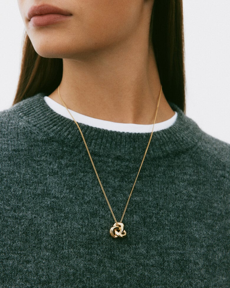 Edblad Infinity Knot Necklace L Gold