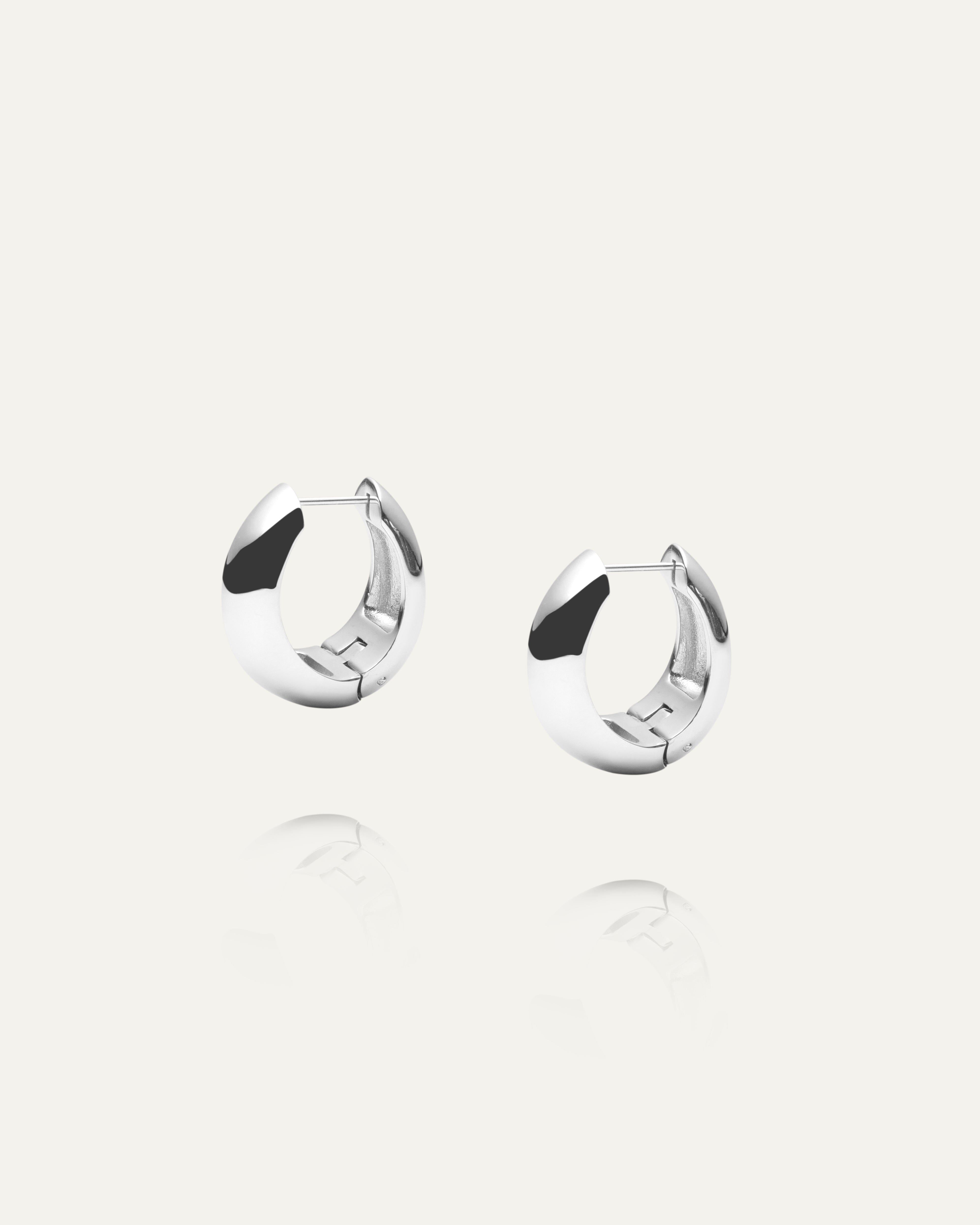Mockberg Aura Earrings