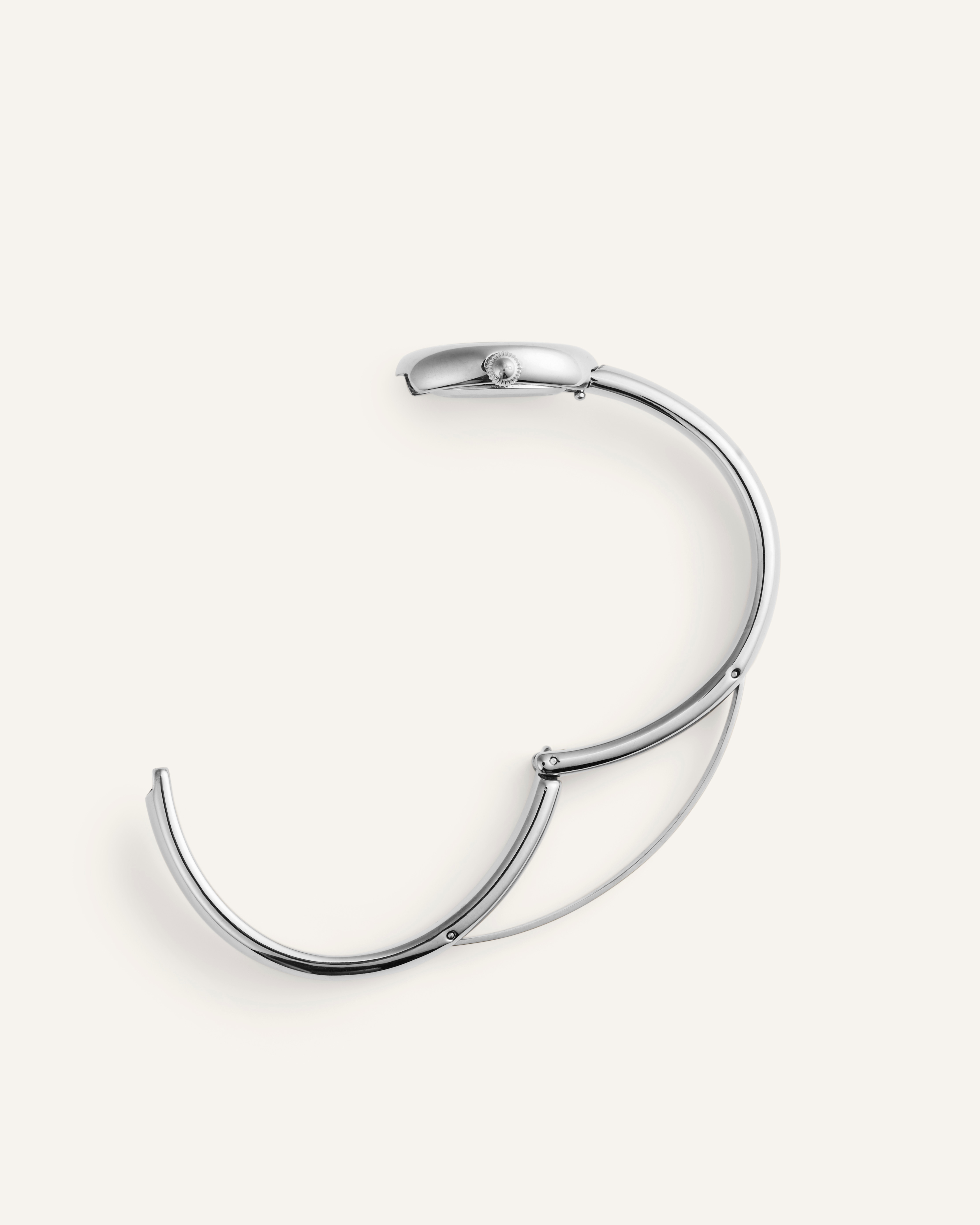 Mockberg Belle Oval Petite Bangle Watch Large