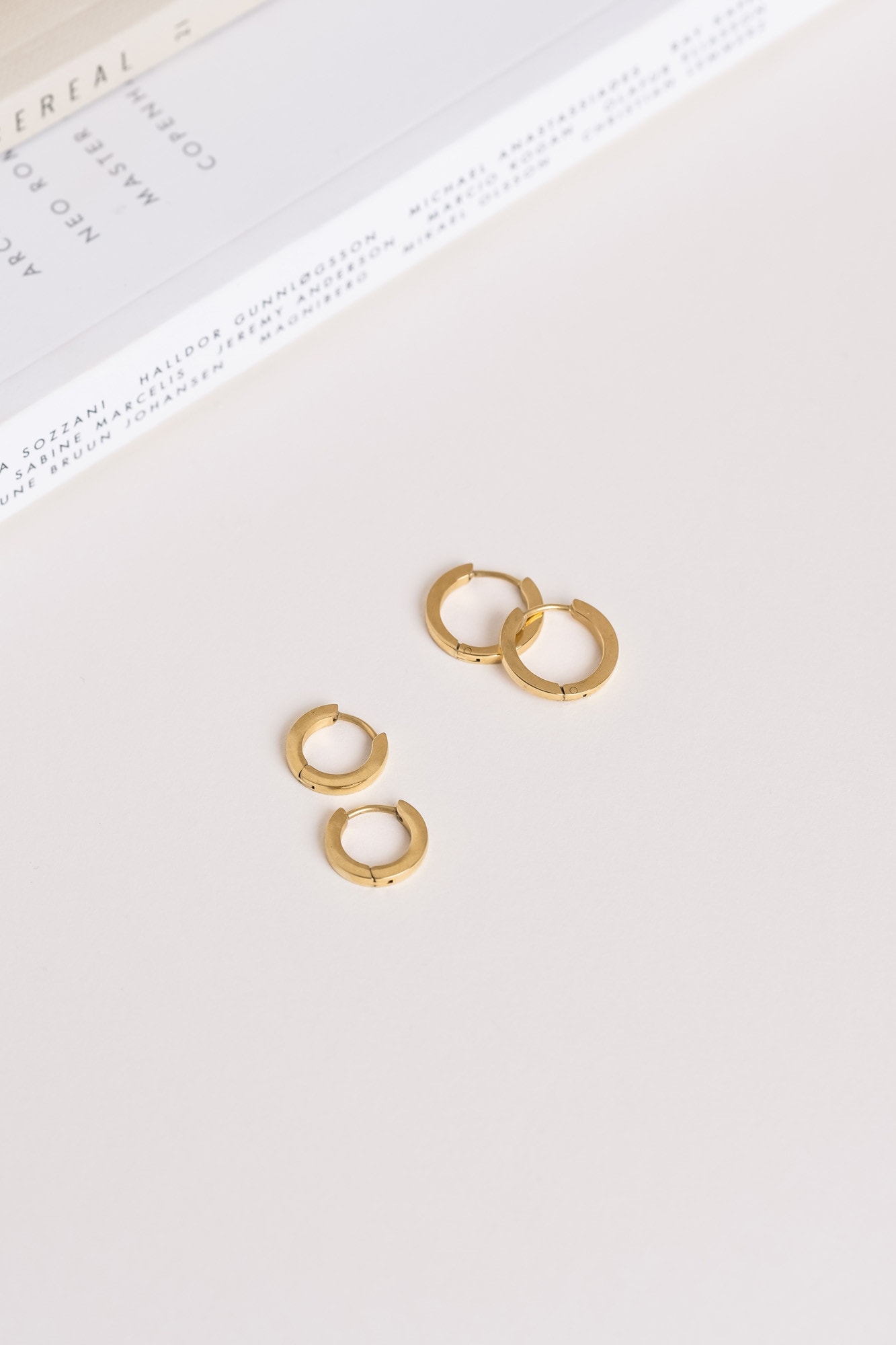 Mockberg Classic Gold Hoops Medium