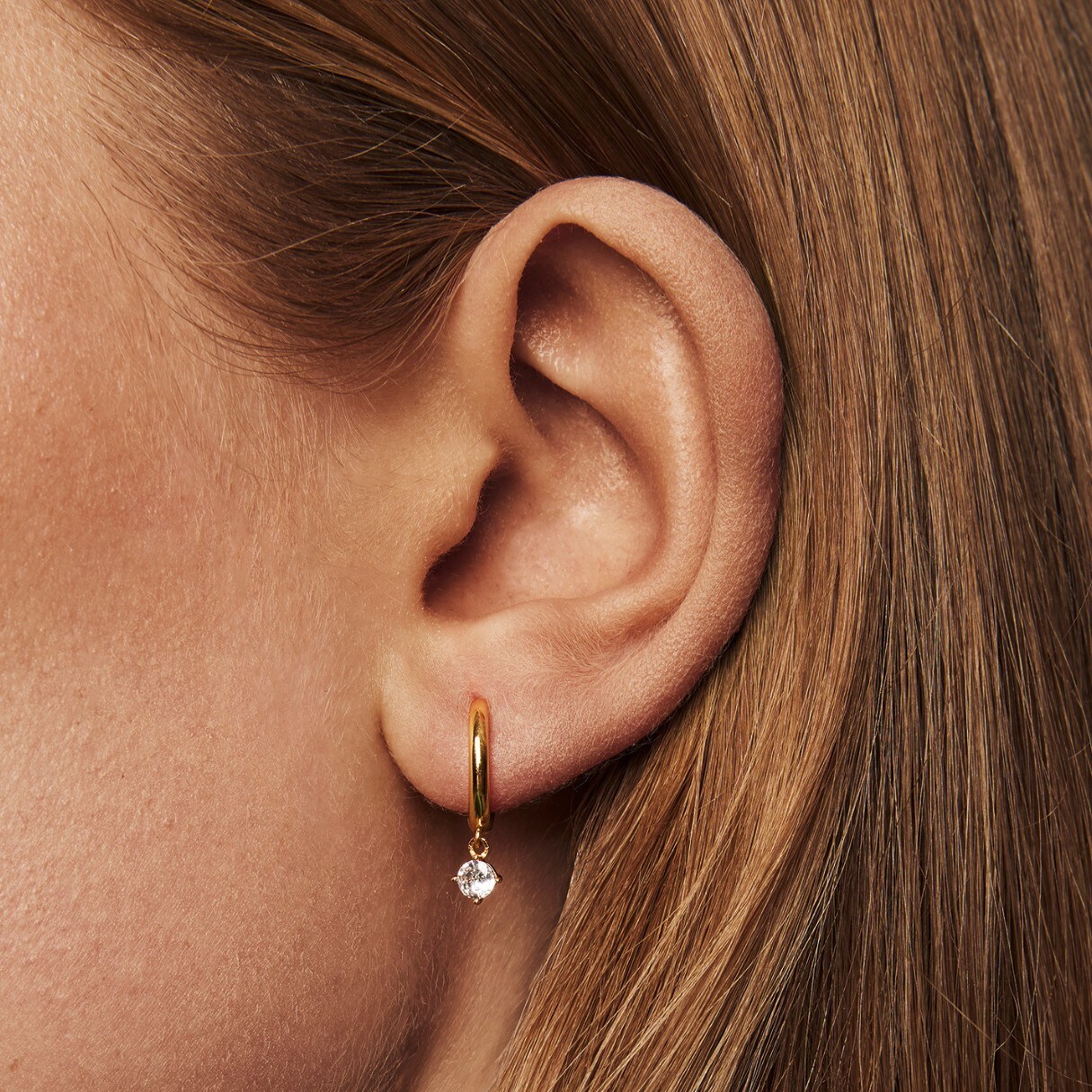Petite Sparkling hoops örhängen - Guldplätering