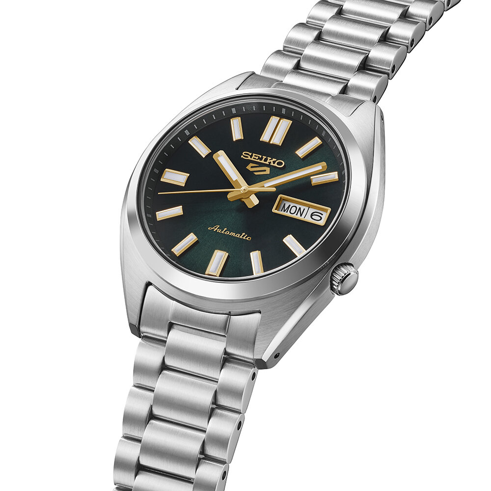 Seiko 5 Sports