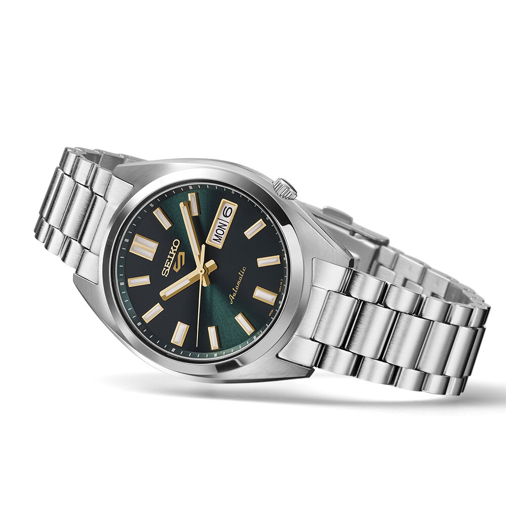 Seiko 5 Sports