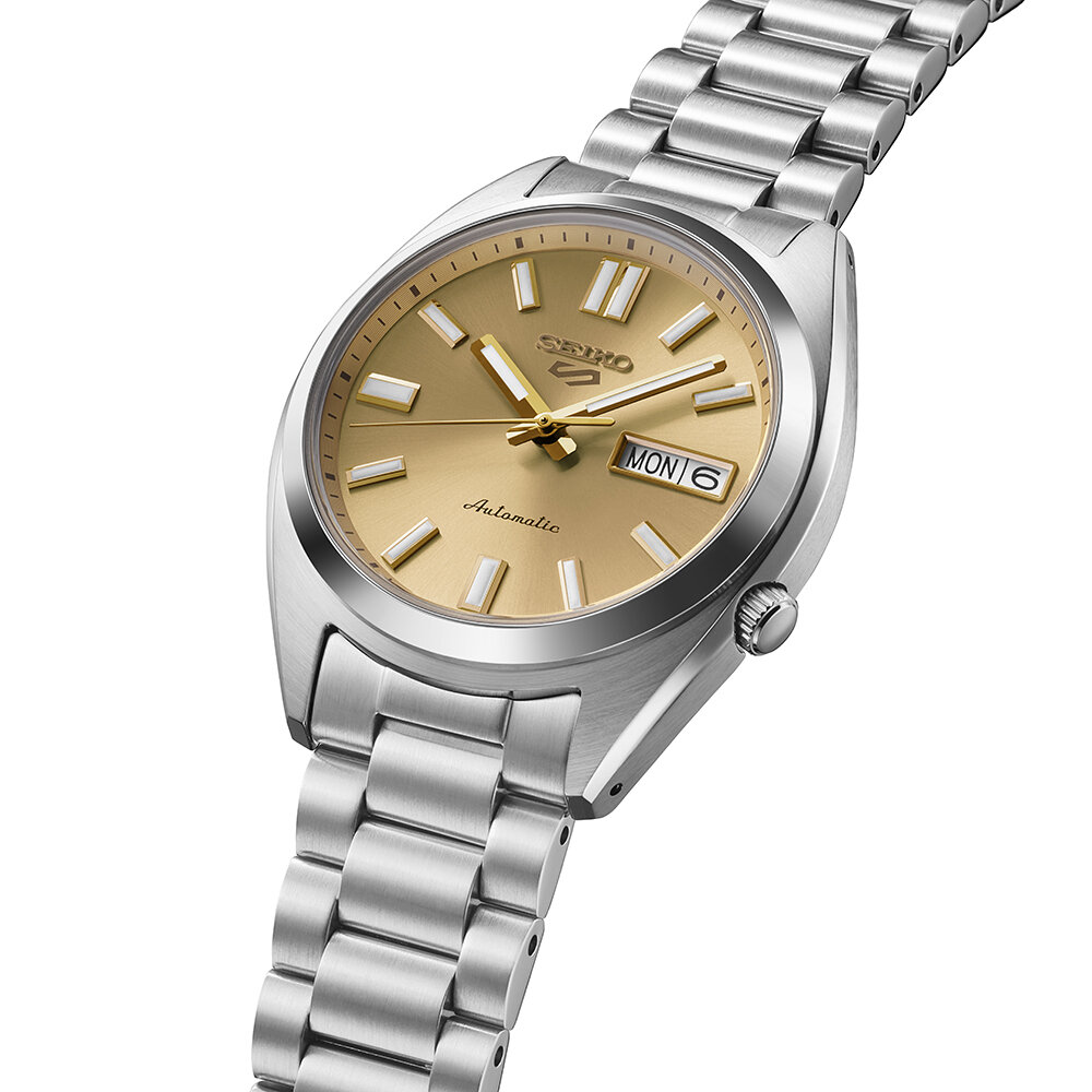 Seiko 5 Sports