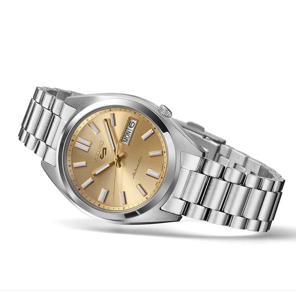 Seiko 5 Sports