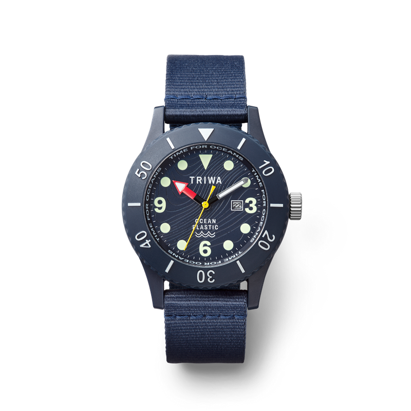 Triwa Ocean plastic Sub Deep blue